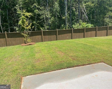 667 Summerwood Lane - Photo Thumbnail 31