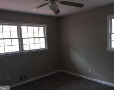 80 Homestead Place - Photo Thumbnail 13