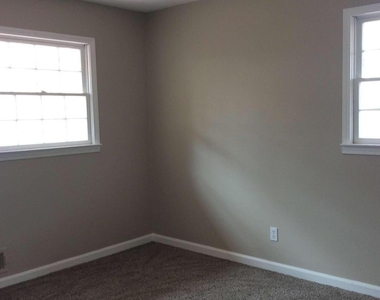 80 Homestead Place - Photo Thumbnail 12