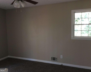 80 Homestead Place - Photo Thumbnail 18