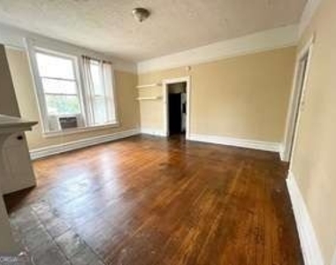 74 Spring Street - Photo Thumbnail 5