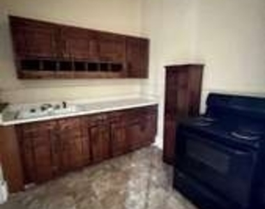 74 Spring Street - Photo Thumbnail 7