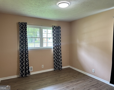 827 San Miguel Drive - Photo Thumbnail 10