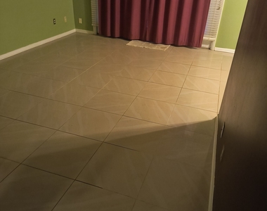 105 Governors Drive - Photo Thumbnail 11