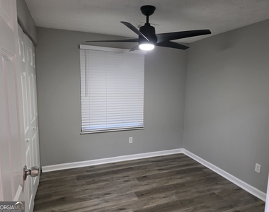 5349 Tracey Drive - Photo Thumbnail 19