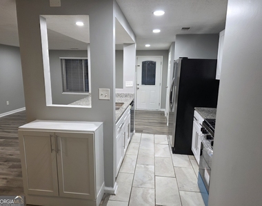 5349 Tracey Drive - Photo Thumbnail 12