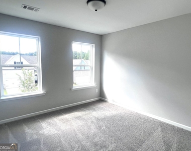 4385 Easter Lily Avenue - Photo Thumbnail 19