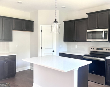 4385 Easter Lily Avenue - Photo Thumbnail 8