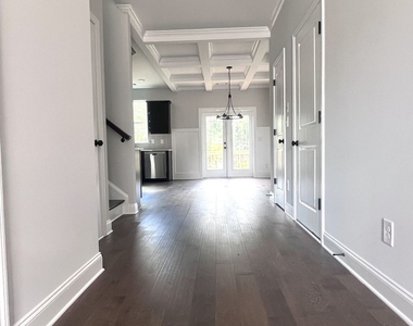 4385 Easter Lily Avenue - Photo Thumbnail 2