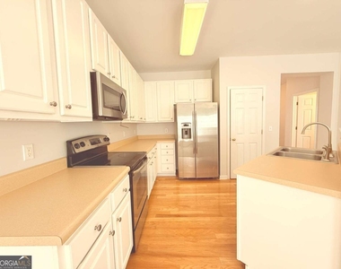 1833 Willow Branch Lane Nw - Photo Thumbnail 9
