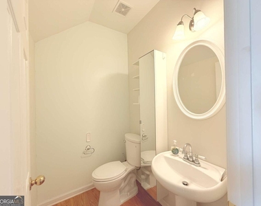 1833 Willow Branch Lane Nw - Photo Thumbnail 4