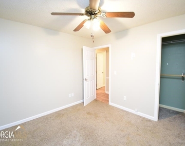 70 Covey Trail - Photo Thumbnail 11