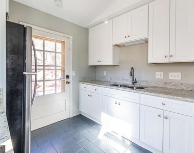 1570 Spring Lane Nw - Photo Thumbnail 15