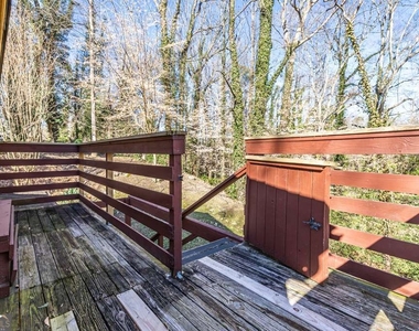 1570 Spring Lane Nw - Photo Thumbnail 2