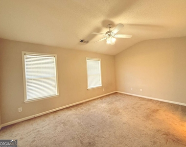 40 Highoak Drive Ne - Photo Thumbnail 14