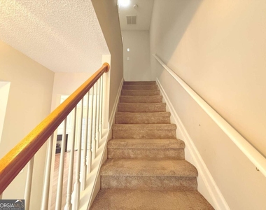 40 Highoak Drive Ne - Photo Thumbnail 9