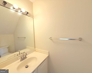 40 Highoak Drive Ne - Photo Thumbnail 8