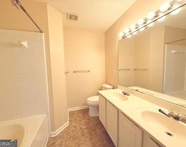 40 Highoak Drive Ne - Photo Thumbnail 16