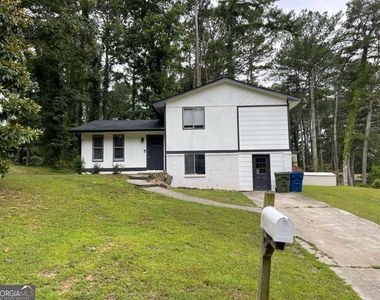 4554 Doral Drive Sw - Photo Thumbnail 1