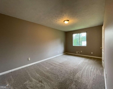 4554 Doral Drive Sw - Photo Thumbnail 9