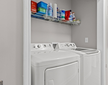 5720 Crow Drive - Photo Thumbnail 18