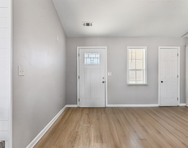 5720 Crow Drive - Photo Thumbnail 5