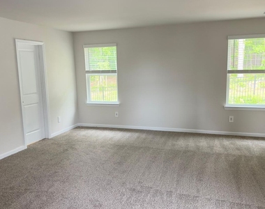 327 Valley Oak Drive - Photo Thumbnail 26