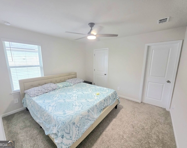 327 Valley Oak Drive - Photo Thumbnail 31