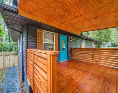2020 Marvin Lane Sw - Photo Thumbnail 40