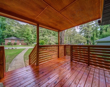2020 Marvin Lane Sw - Photo Thumbnail 39
