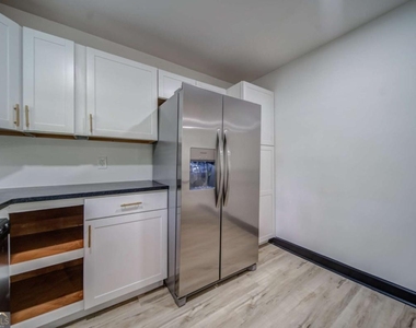 2020 Marvin Lane Sw - Photo Thumbnail 12
