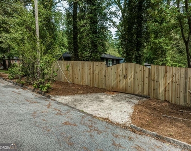 2020 Marvin Lane Sw - Photo Thumbnail 57