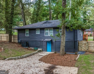 2020 Marvin Lane Sw - Photo Thumbnail 48