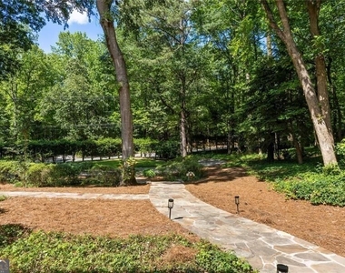 1260 Heards Ferry Road - Photo Thumbnail 5