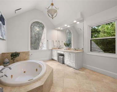 1260 Heards Ferry Road - Photo Thumbnail 39