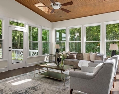 1260 Heards Ferry Road - Photo Thumbnail 17