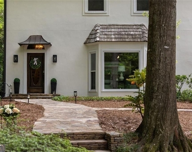 1260 Heards Ferry Road - Photo Thumbnail 3