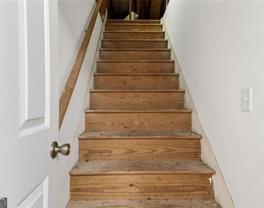 1260 Heards Ferry Road - Photo Thumbnail 46