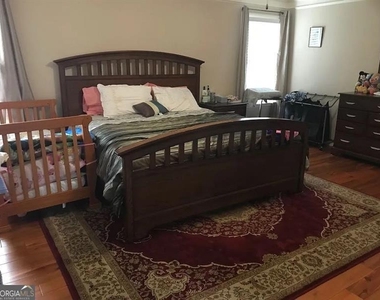 2545 Manor View - Photo Thumbnail 6