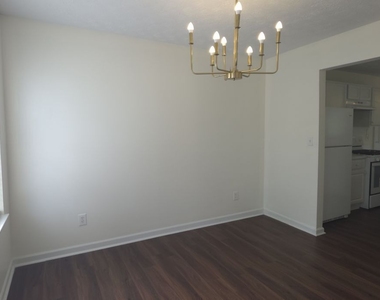 2895 Gallery Grove - Photo Thumbnail 3