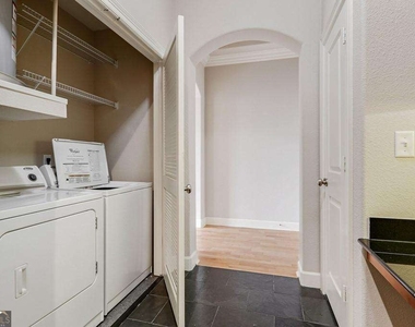 3445 Stratford Road Ne - Photo Thumbnail 16