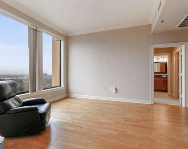 3445 Stratford Road Ne - Photo Thumbnail 7