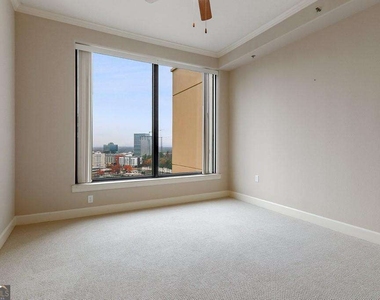 3445 Stratford Road Ne - Photo Thumbnail 17