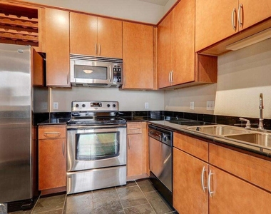 3445 Stratford Road Ne - Photo Thumbnail 12