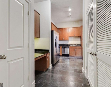 3445 Stratford Road Ne - Photo Thumbnail 18