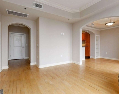 3445 Stratford Road Ne - Photo Thumbnail 6