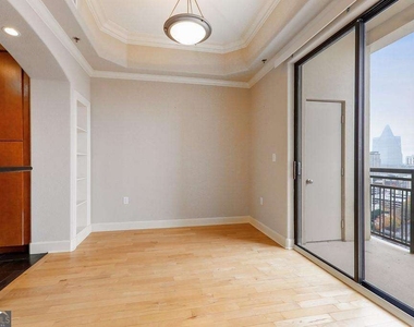 3445 Stratford Road Ne - Photo Thumbnail 8