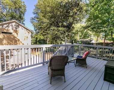 1084 Sanders Avenue Se - Photo Thumbnail 37