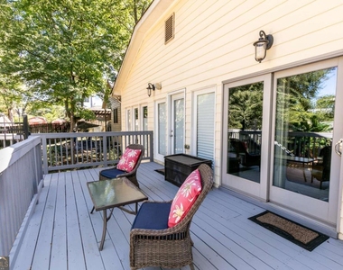 1084 Sanders Avenue Se - Photo Thumbnail 38