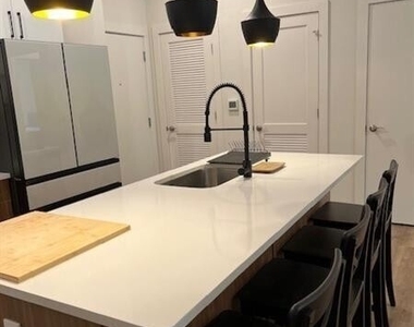 112 Rogers Street - Photo Thumbnail 7